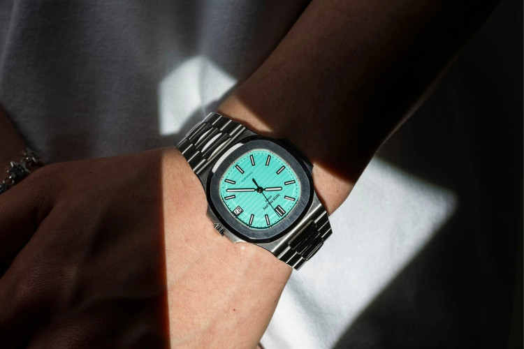 ساعت پتک فیلیپ ناتیلوس صفحه تیقانی سیلور فول استیل