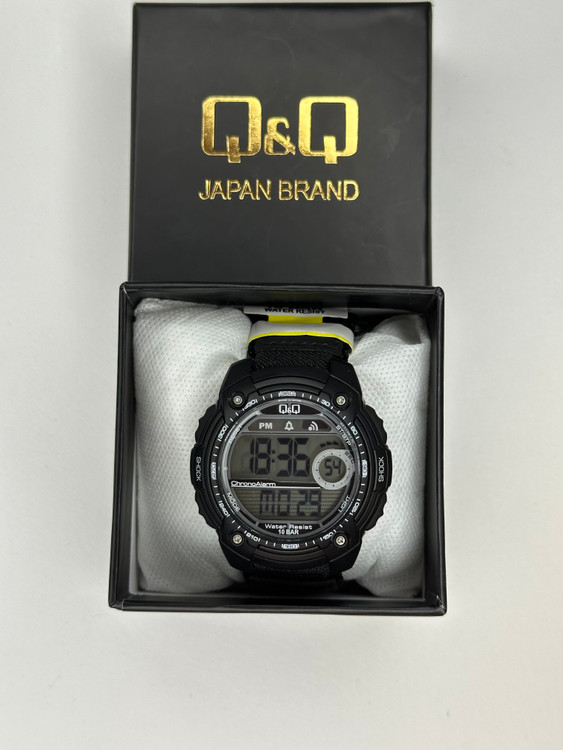 ساعت مچی کیو اند کیو Q&Q کد M075J003Y